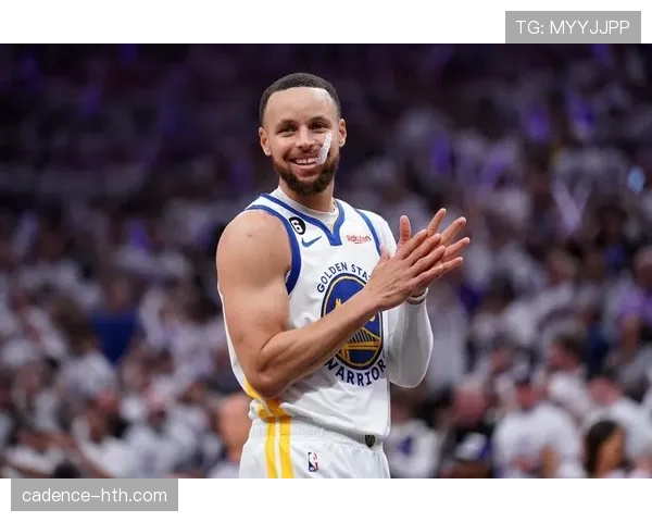 兹沃勒边路进攻火力全开，状态回暖引球迷期待