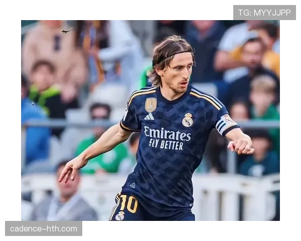 加维与莫德里奇比较