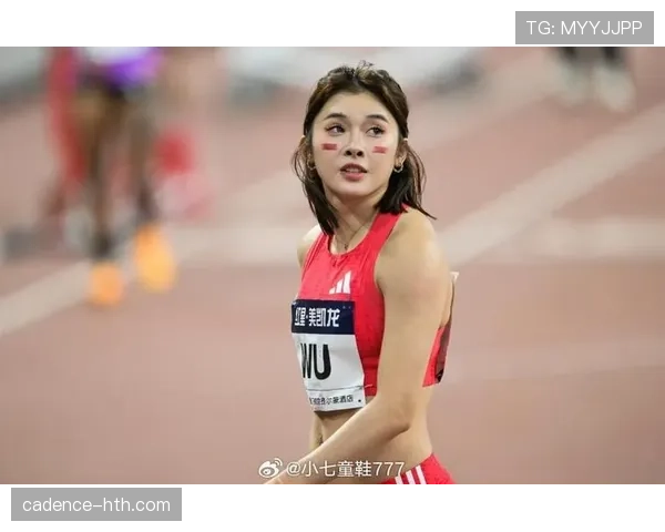 吴艳妮赛前涂指甲油那会儿，真没人敢信她待会儿要跑100米栏